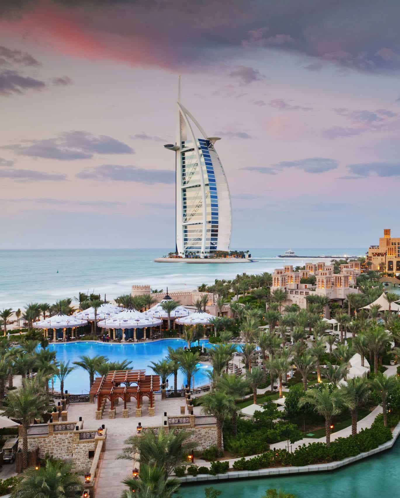 51666-burj-al-arab-hotel-and-madinat-jumeirah-reso-2023-11-27-05-28-31-utc-scaled-e1716043379830-1-1.jpg