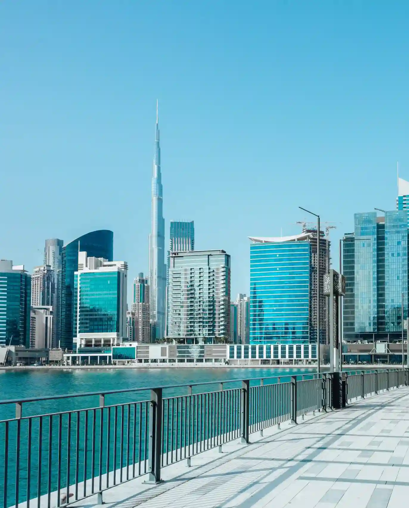 business-bay-skyline-dubai-uae-2023-11-27-05-20-19-utc-scaled-e1716043477693.webp